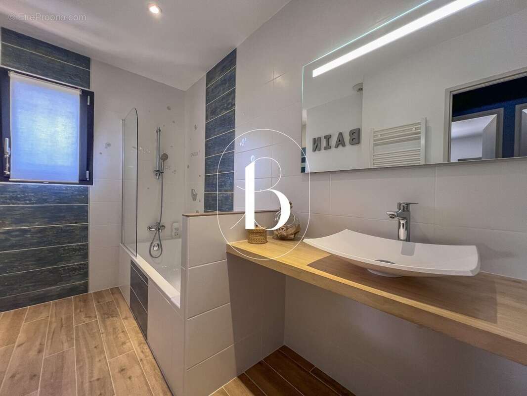 Maison 195 m² à Barjac  - photo 29