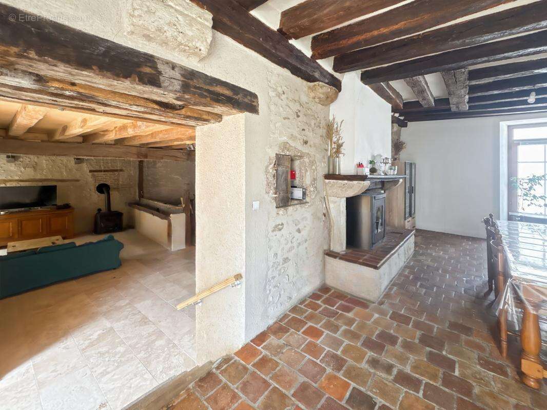 Maison avec beaucoup de caché - photo 6