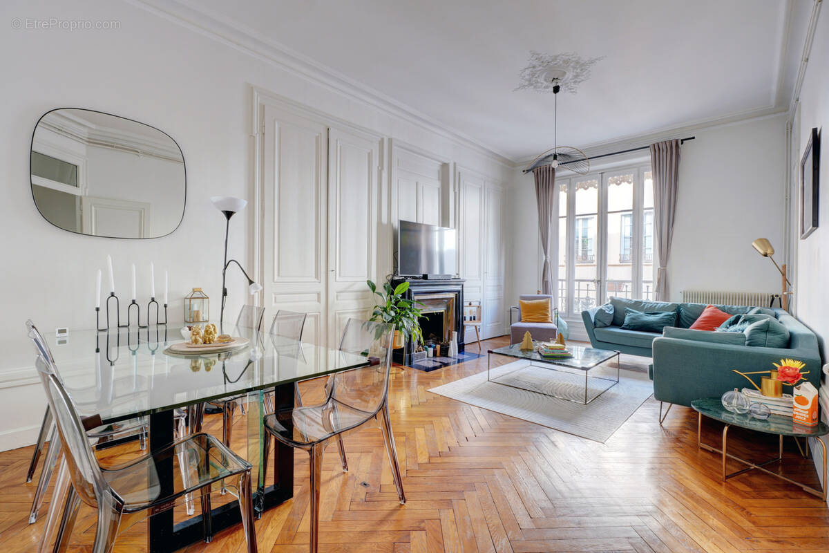 Appartement à LYON-6E