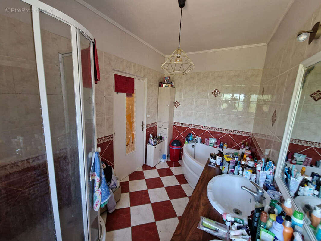 Maison à POURRAIN