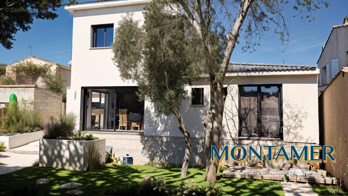 Maison à SAUSSET-LES-PINS