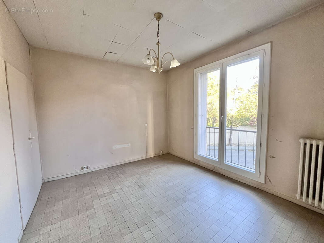 Aix en Provence, centre-ville à pied, appartement de 68m2 avec parking collectif. - photo 5