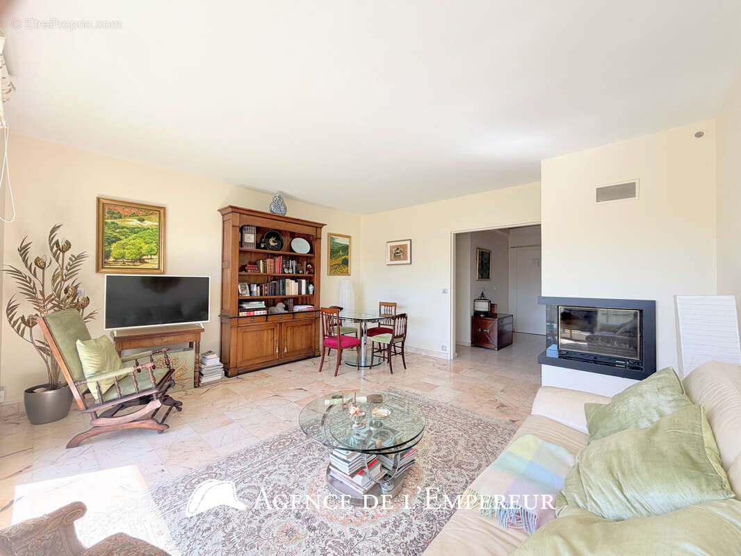 Appartement à RUEIL-MALMAISON