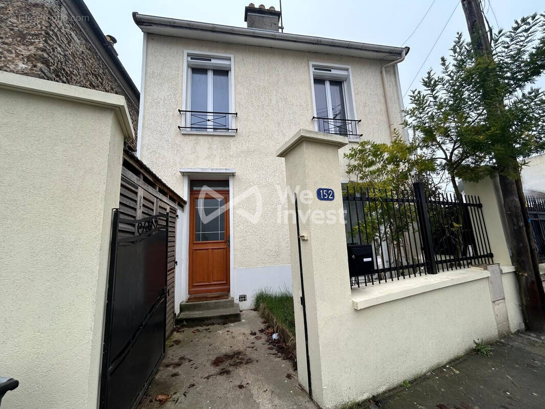 Maison à IVRY-SUR-SEINE