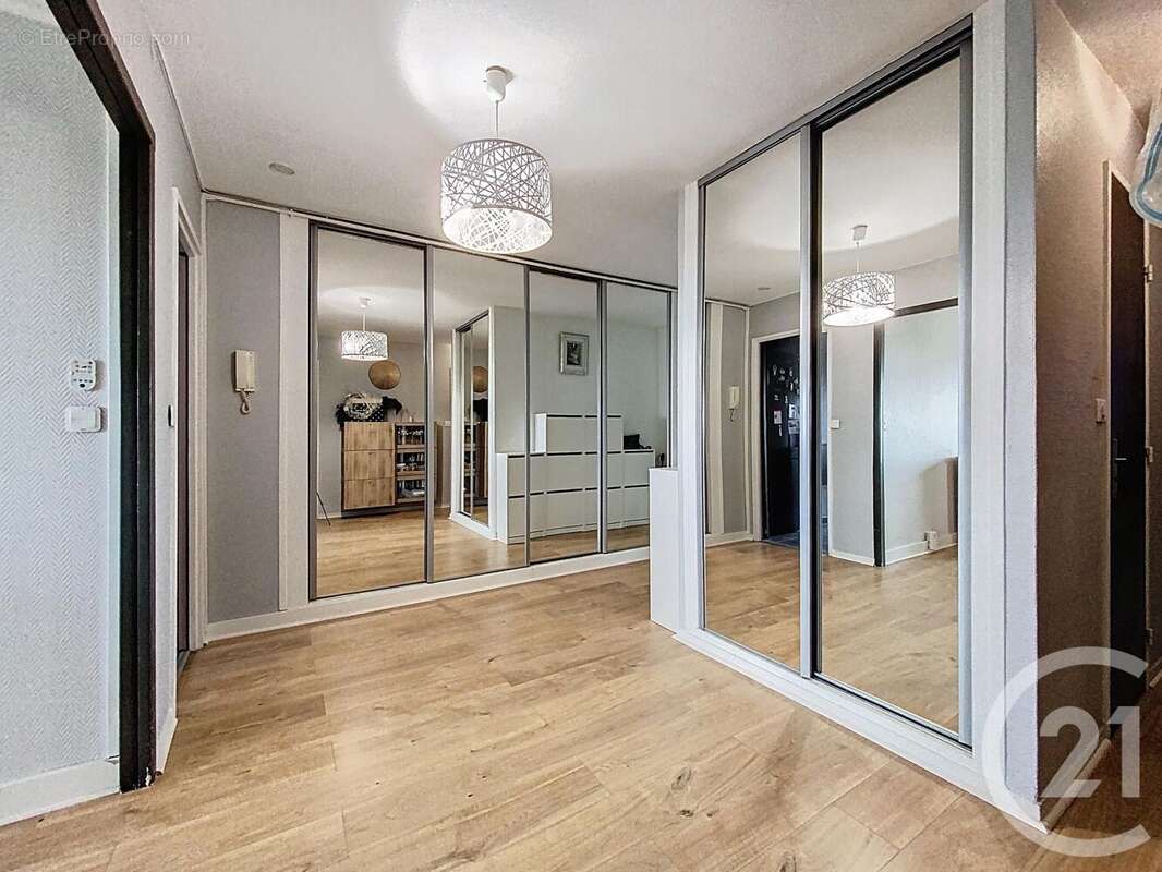 Appartement à LE MEE-SUR-SEINE