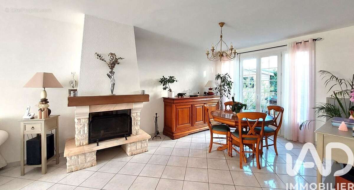 Photo 5 - Maison à MONTBAZON