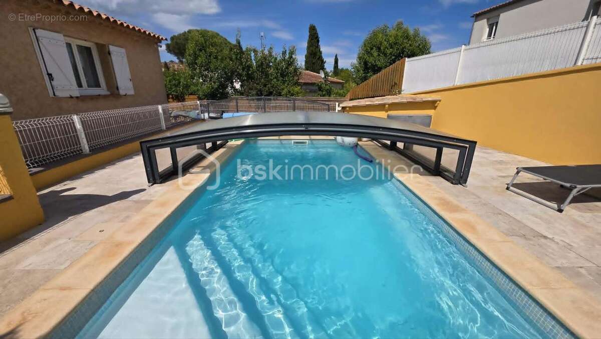 A cogolin (Var) - maison Traditionnelle 118 m² avec garage et piscine - photo 3