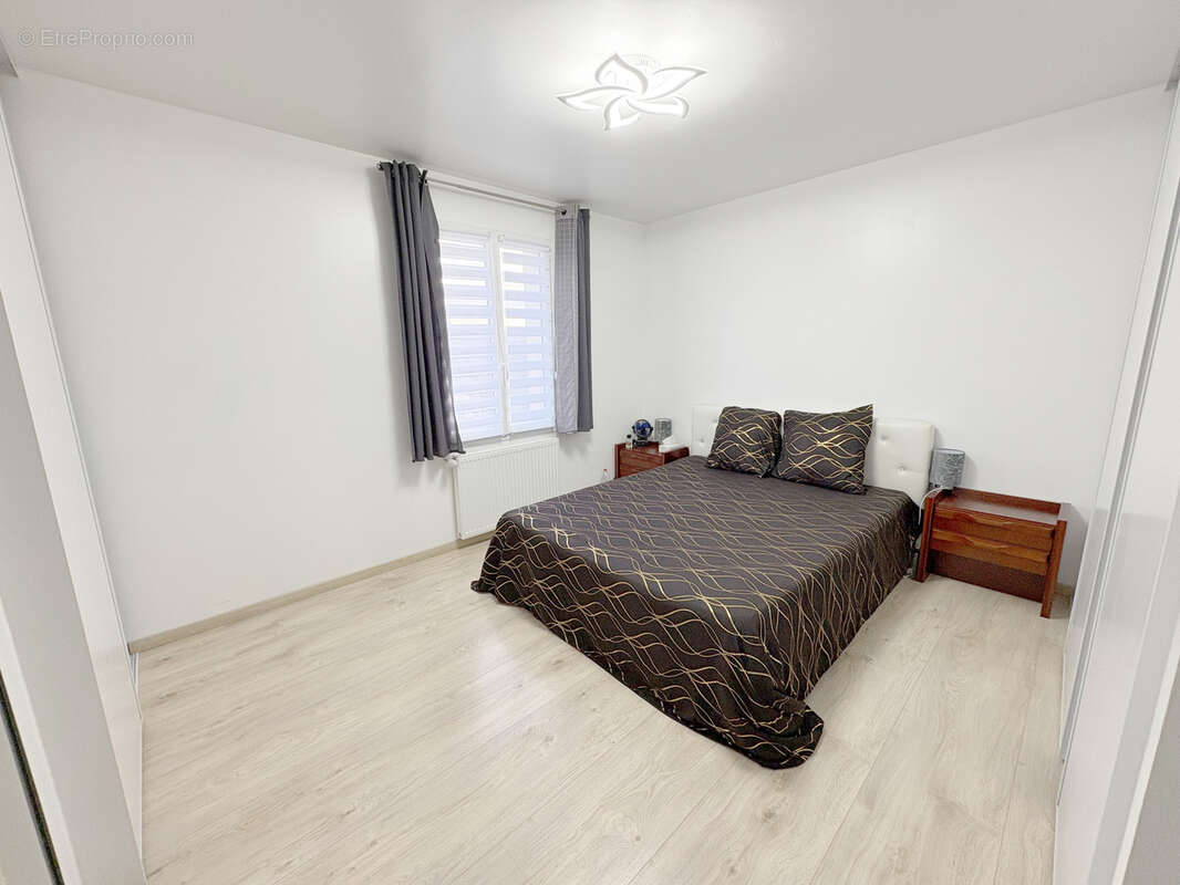 Maison à SAINT-CREPIN-IBOUVILLERS