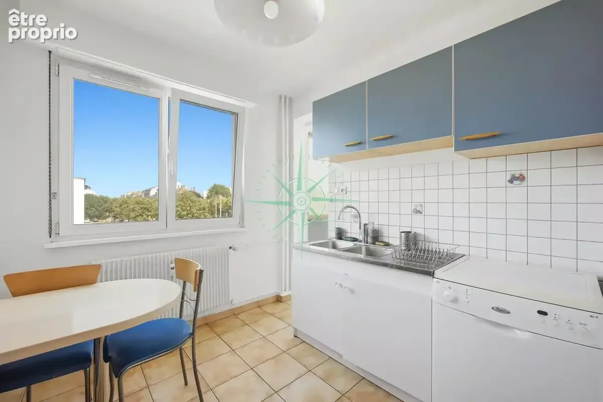 Appartement 5 pièces 90 m² à vendre à Strasbourg (67100) - photo 4