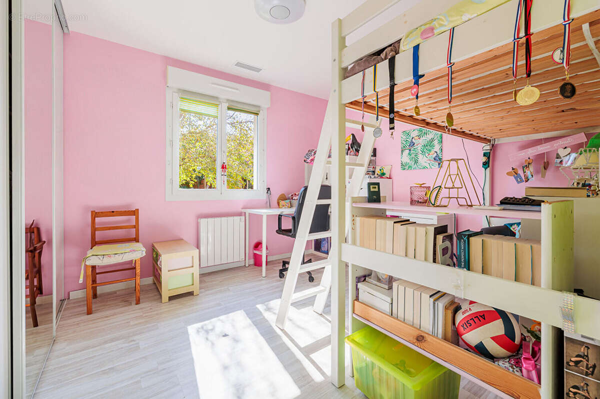 Maison à VILLENEUVE-TOLOSANE