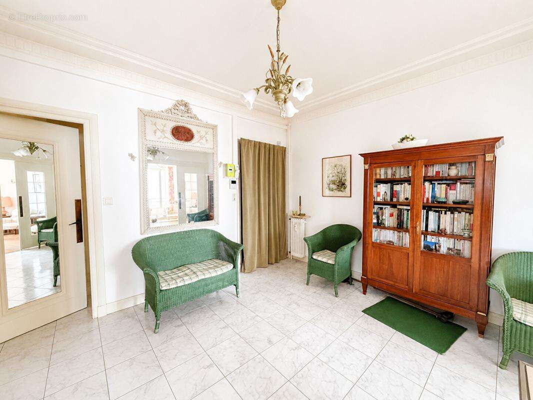 Appartement à LYON-8E