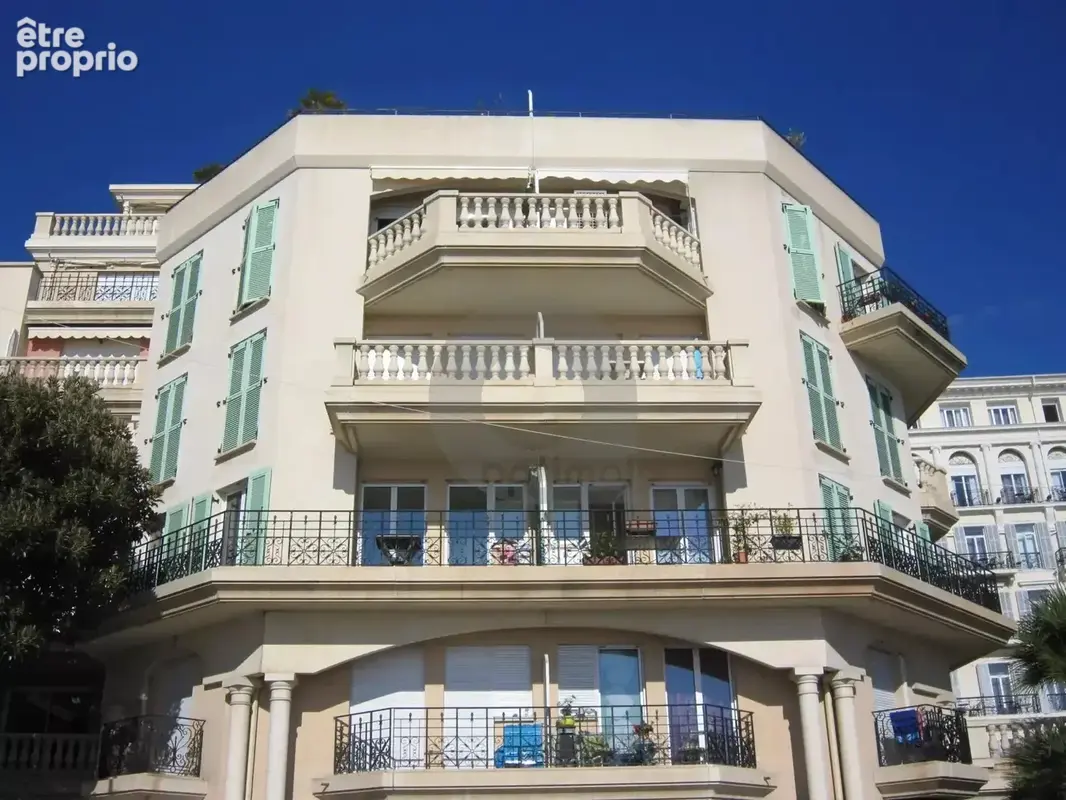 Appartement à MENTON