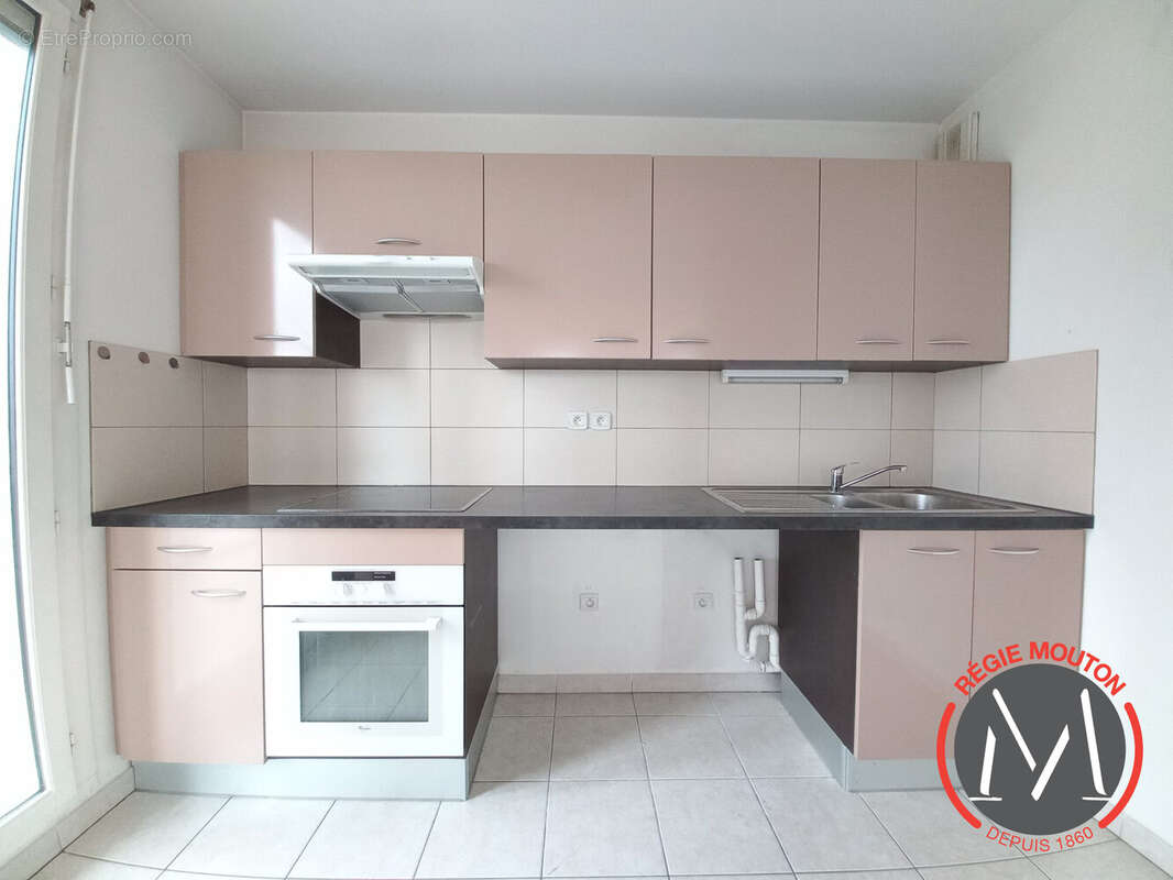 Appartement à LYON-8E