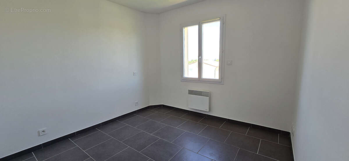 Maison à JONQUERETTES