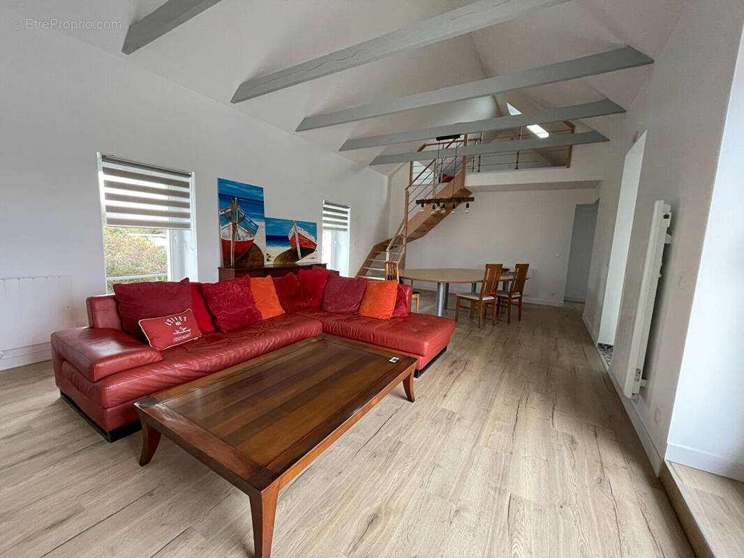 Appartement à PLEUVEN