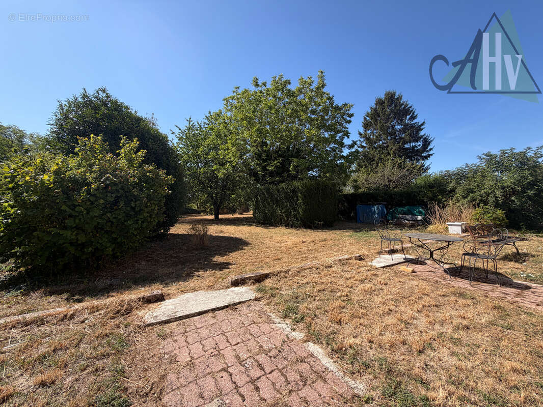 Maison fonctionnelle de plain-pied - 193 m2 - 7 pièces - Secteur Sourdun - photo 4