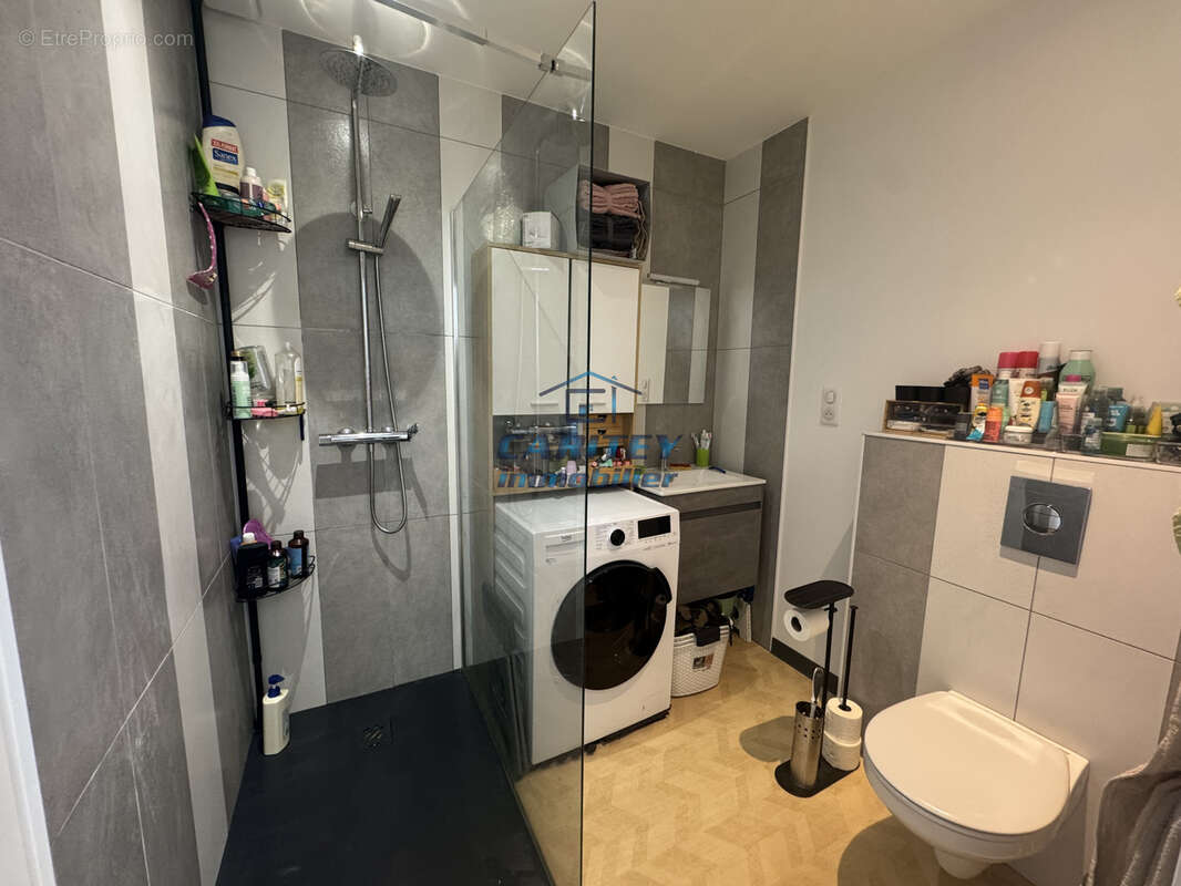 Appartement à SAINT-SAUVEUR