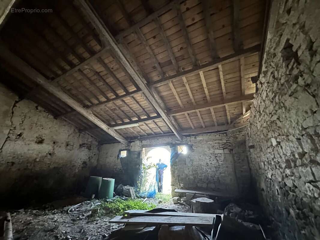 Maison à SAINT-CIERS-SUR-GIRONDE