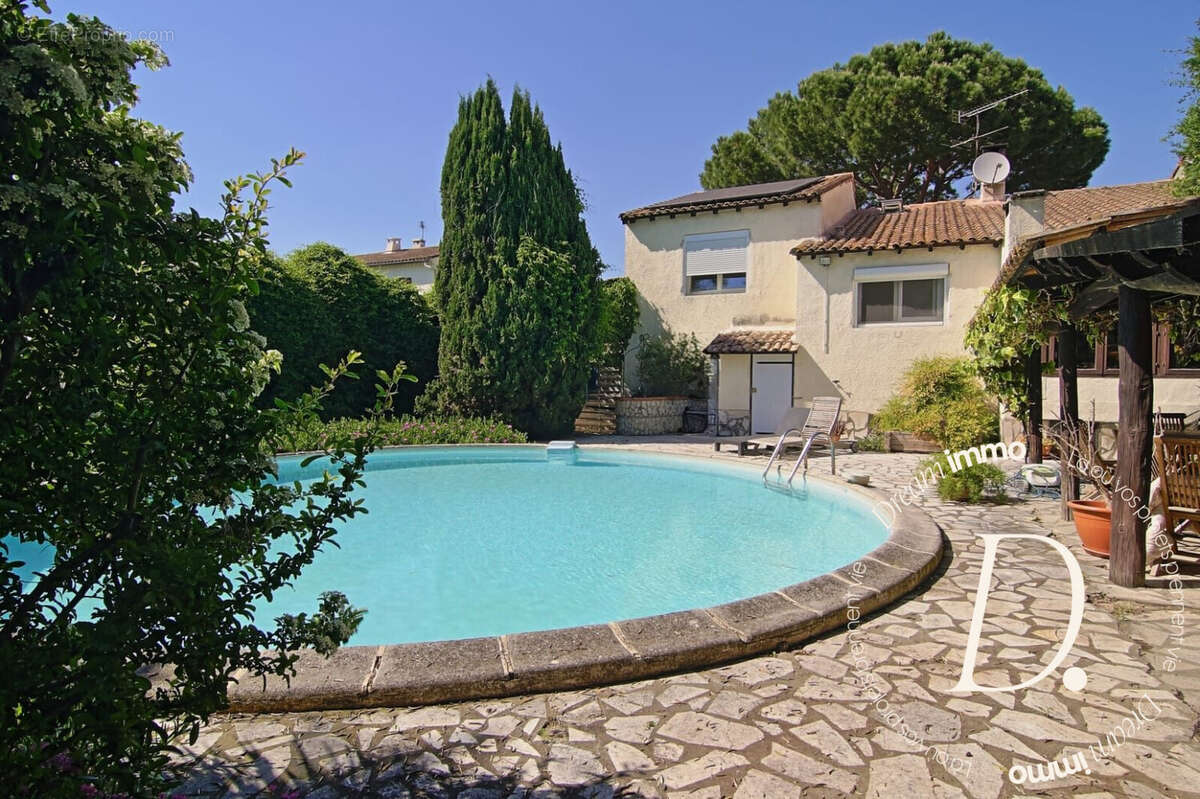 Maison à ARLES