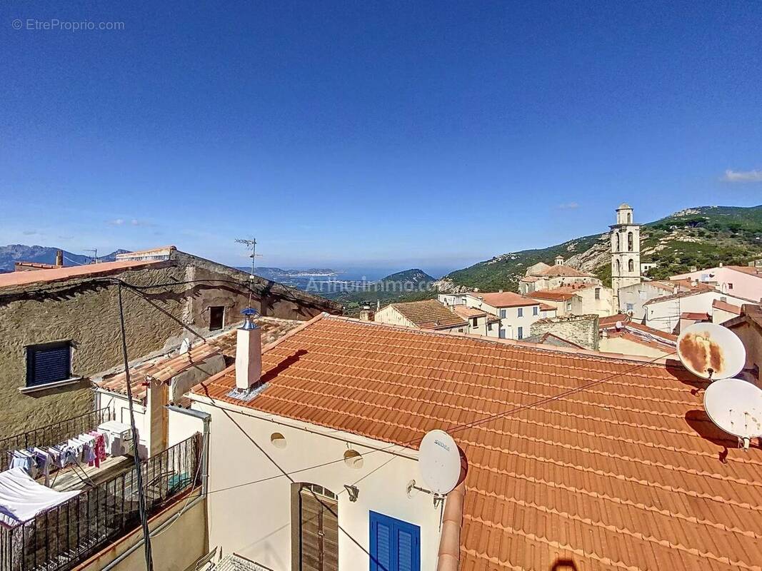 Maison à MONTEGROSSO