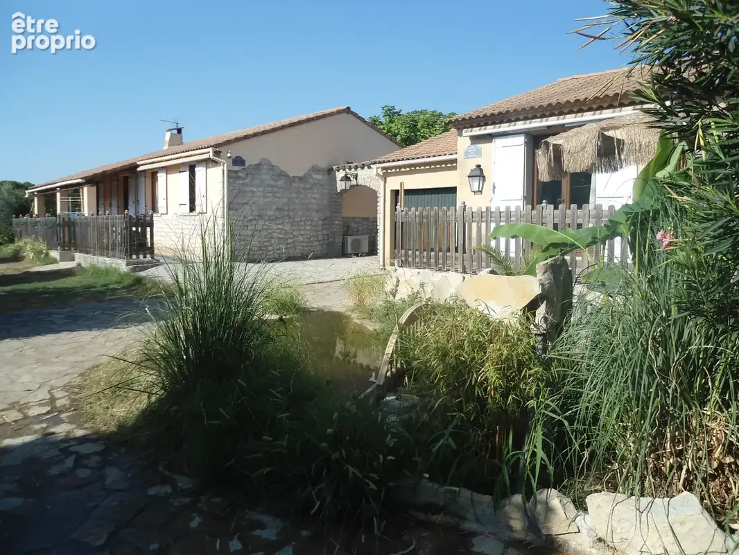 Maison à LEZAN