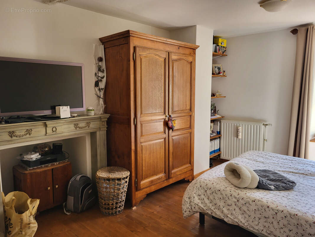 Maison à SAINT-MEARD-DE-DRONE