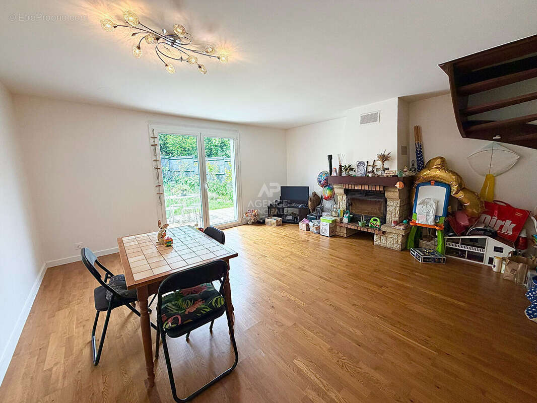 Maison à CERGY