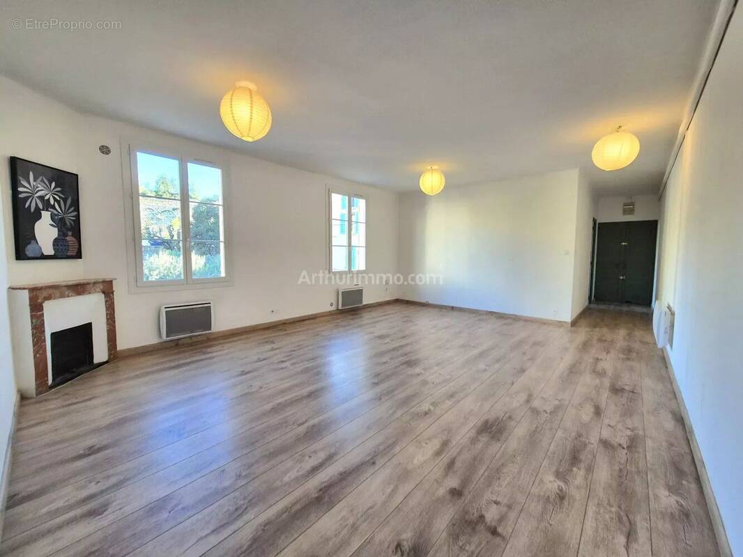 Appartement à DRAGUIGNAN