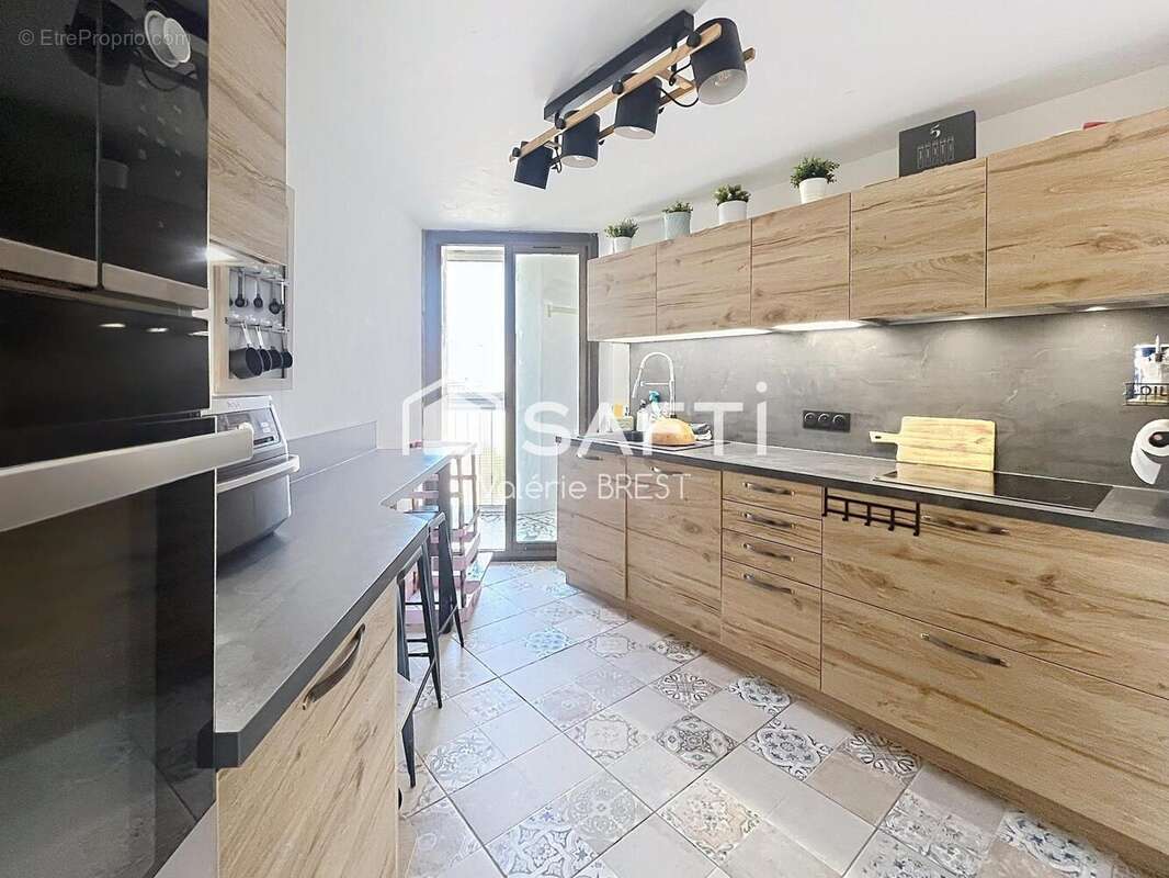 Photo 5 - Appartement à MARSEILLE-4E