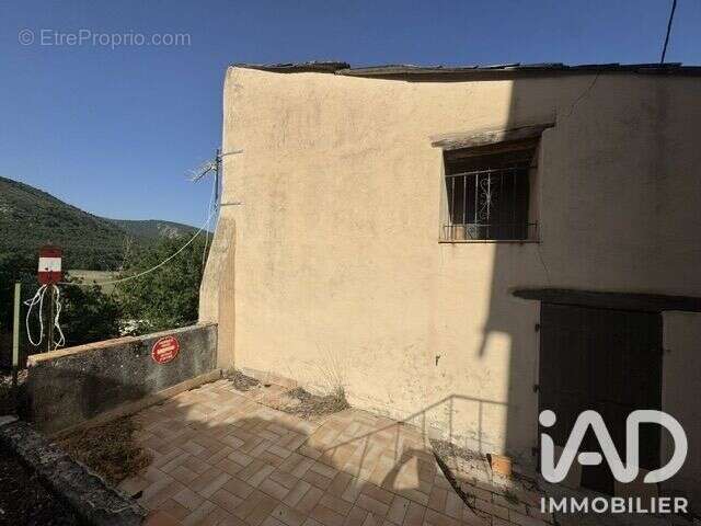 Maison 55 m² à Comps-Sur-Artuby  - photo 2