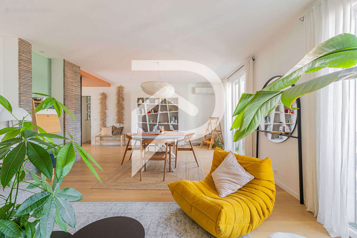 Appartement à MARSEILLE-6E