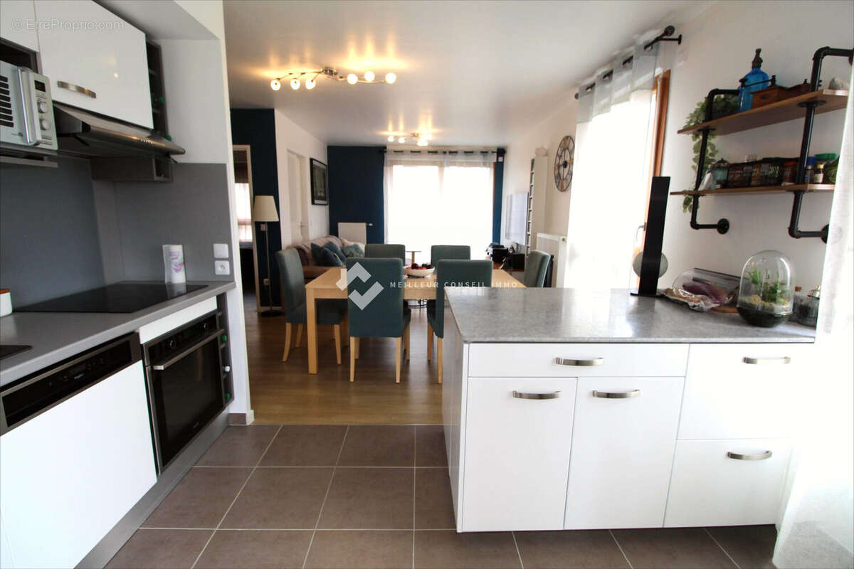Appartement à BUSSY-SAINT-GEORGES