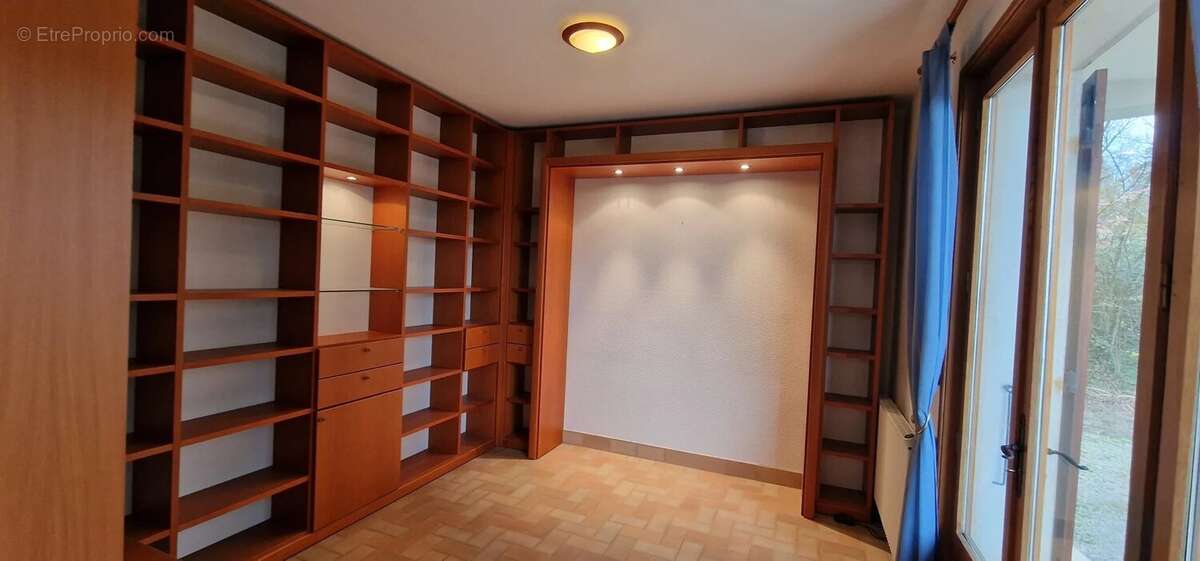 Maison à MOURS-SAINT-EUSEBE