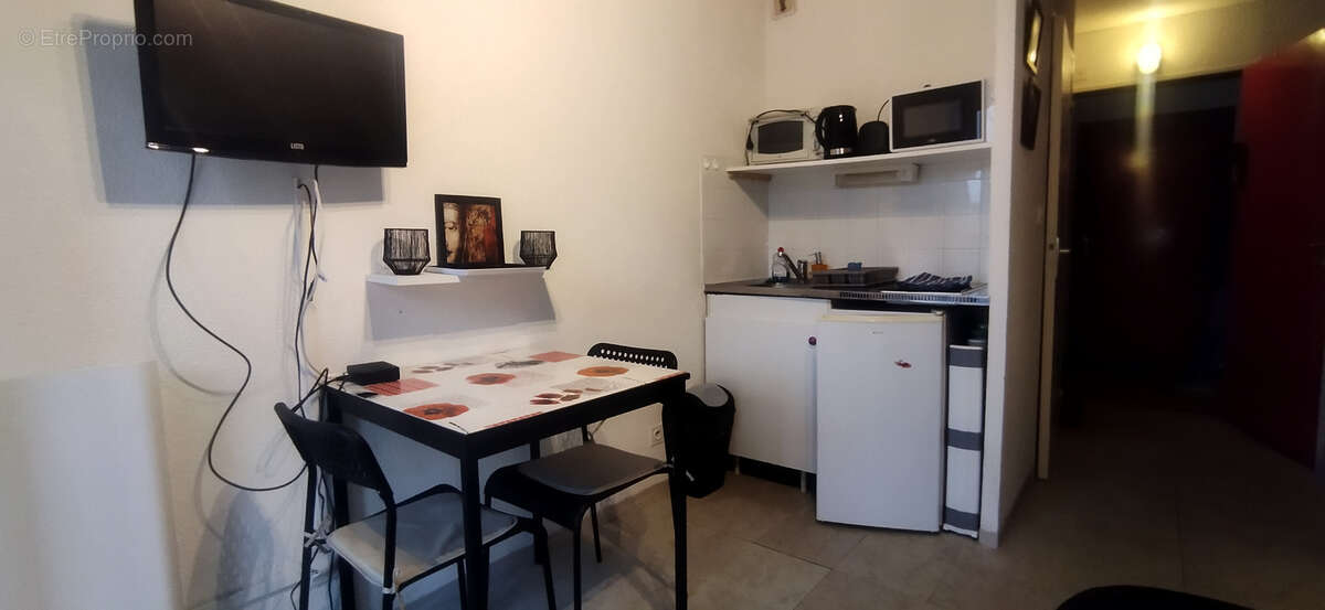 Appartement à LAMALOU-LES-BAINS