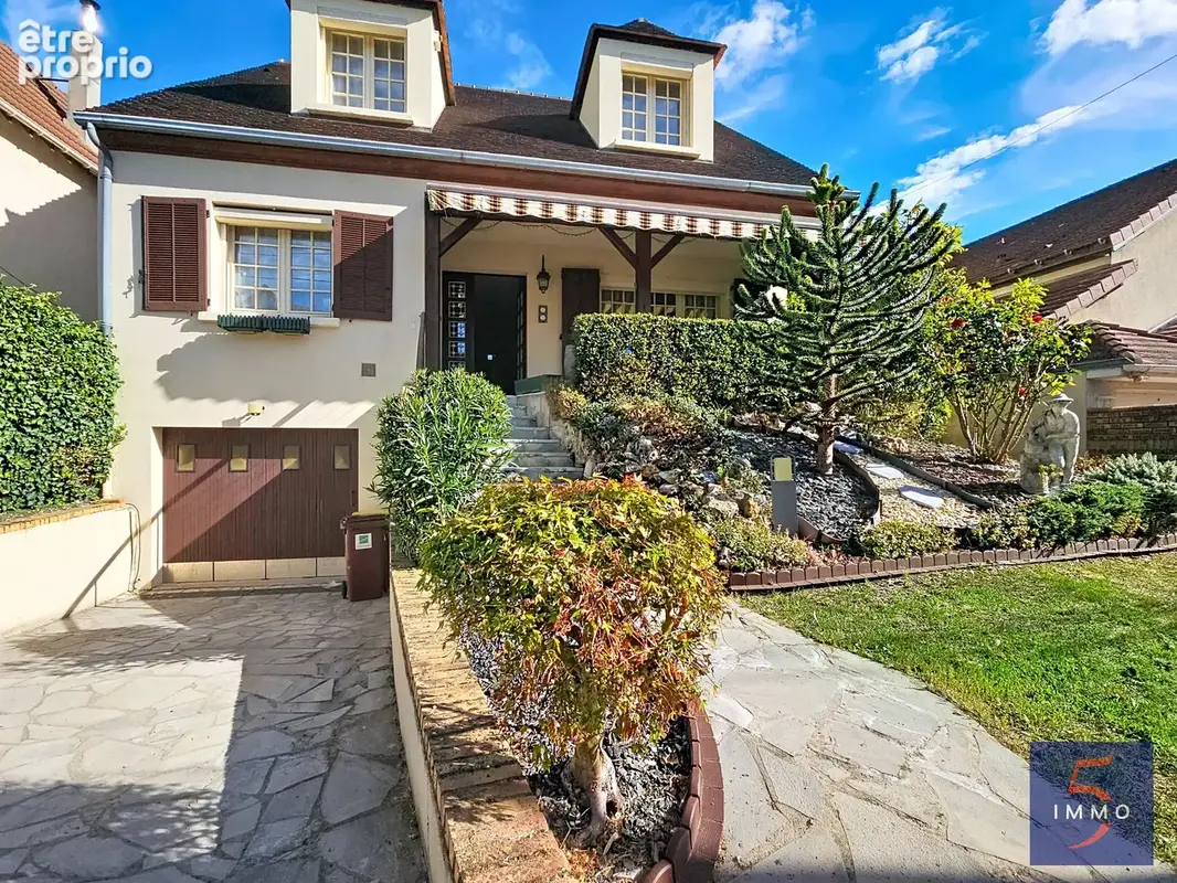 Photo Maison à Champs-Sur-Marne au prix de 589 000€