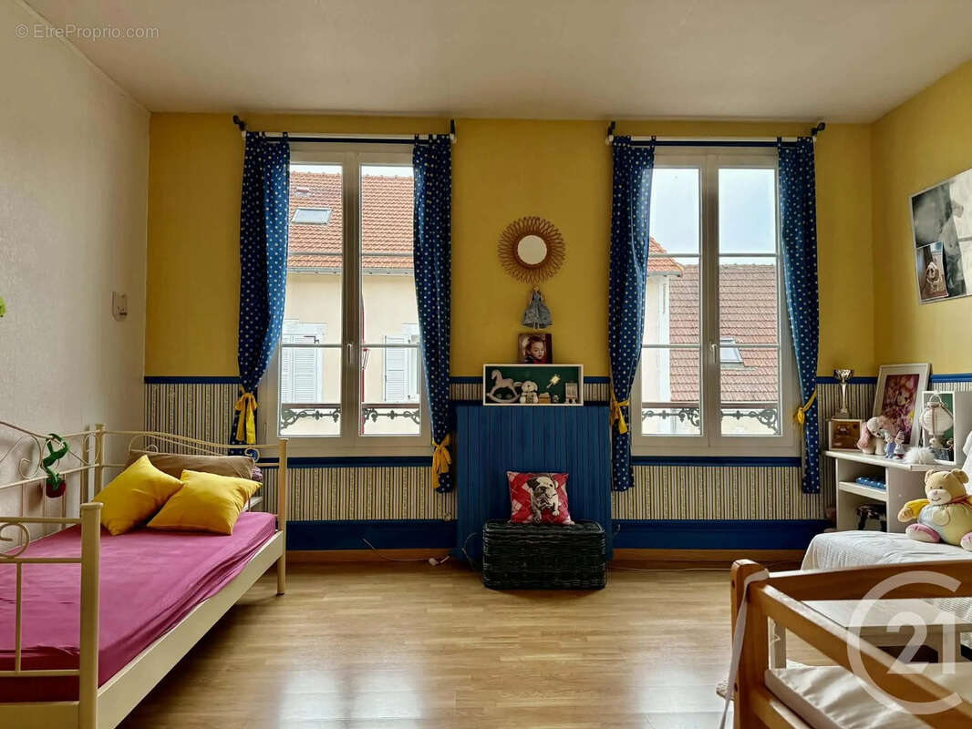 Maison à EZY-SUR-EURE