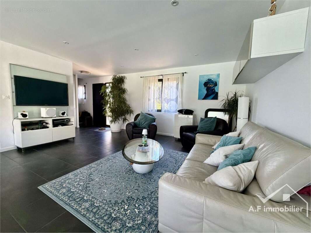 Maison 148 m² à Fontenilles  - photo 3