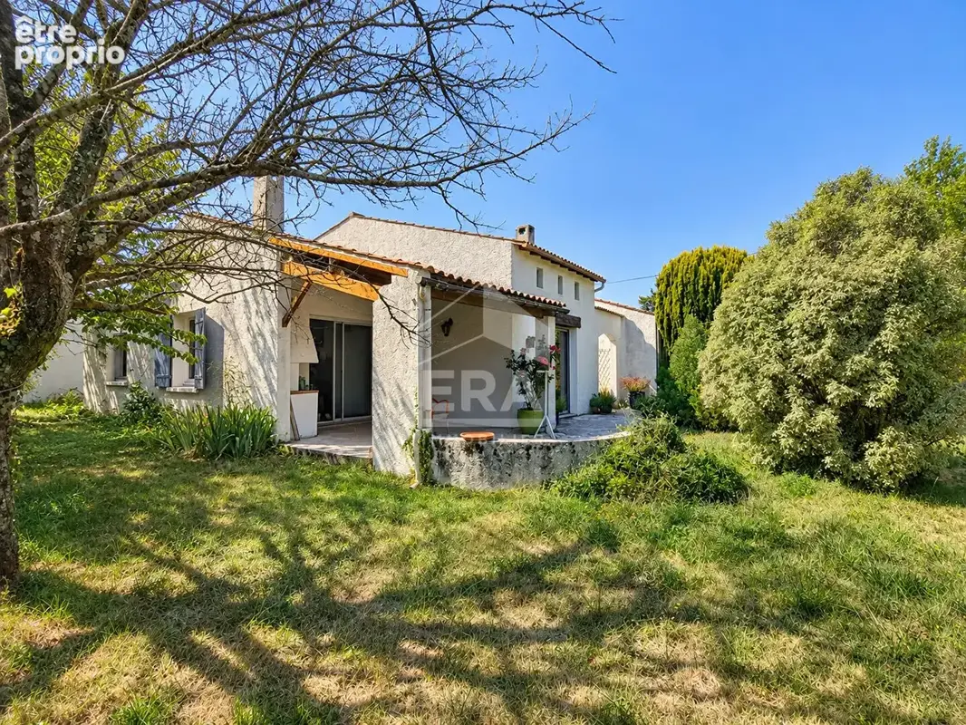 Maison a rafraichir - saujon - secteur calme - gros potentiel - photo 1