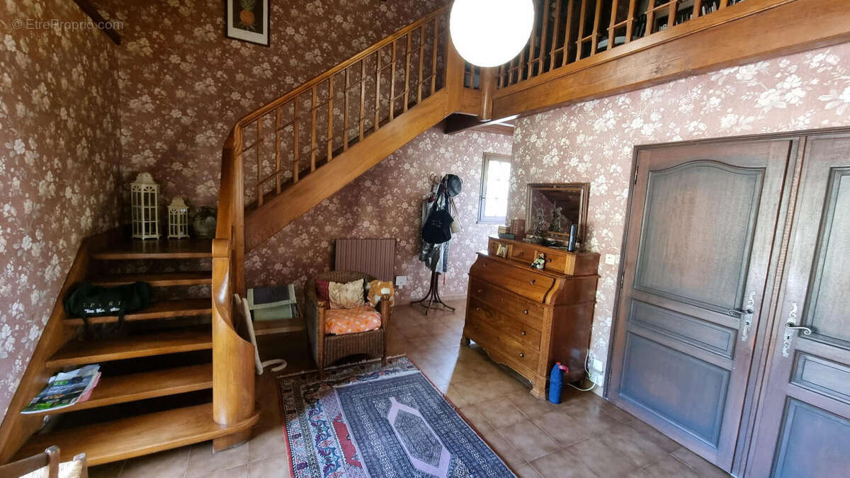 Villa proche centre ville - photo 20