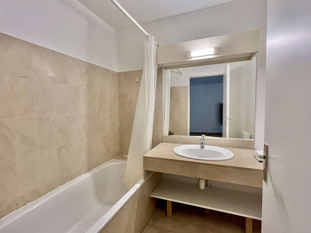 Bordeaux hyper centre - rare appartement t3 + poss. place de stationnement - photo 8