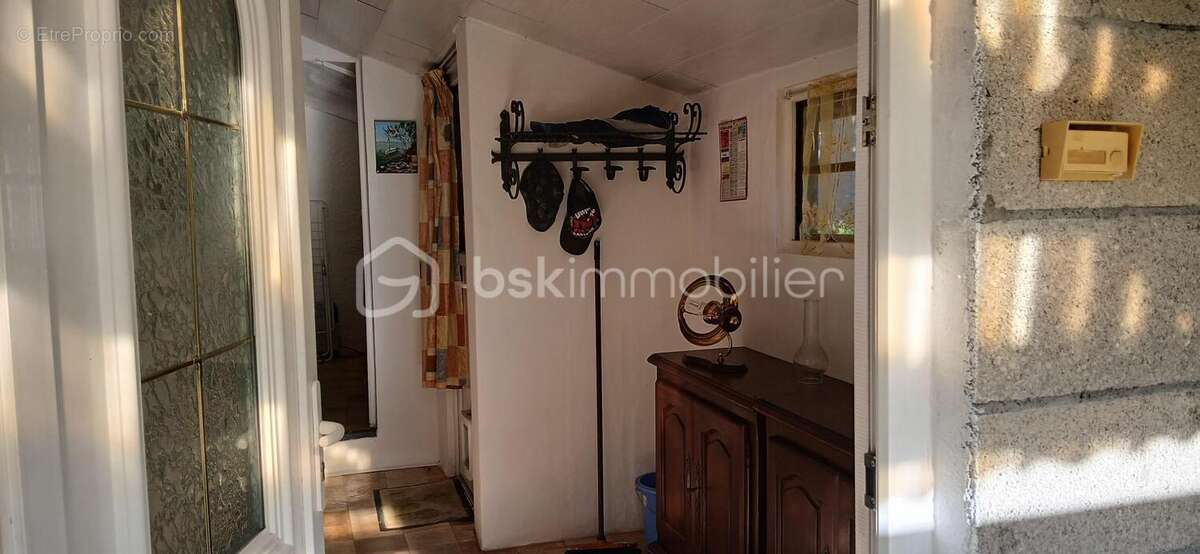 Maison à SAINT-AQUILIN