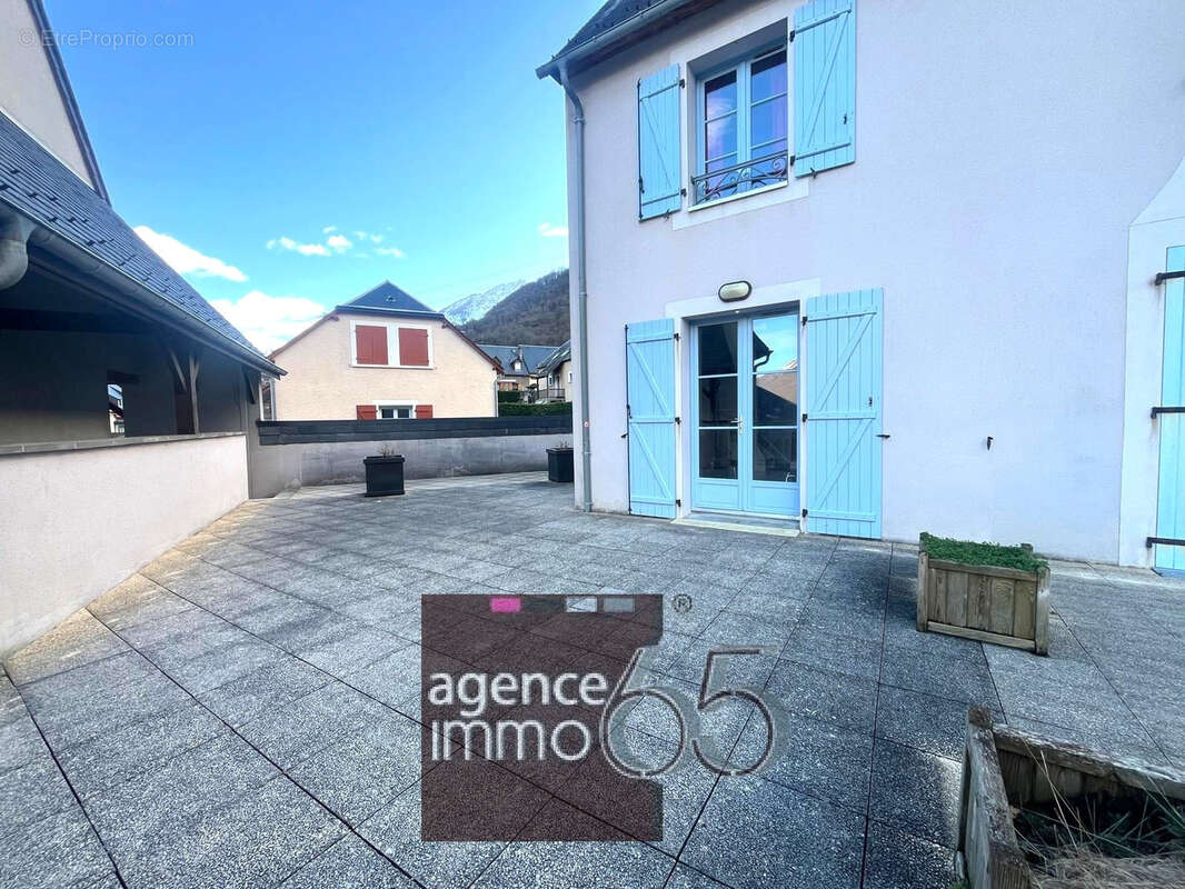 Appartement à LUZ-SAINT-SAUVEUR