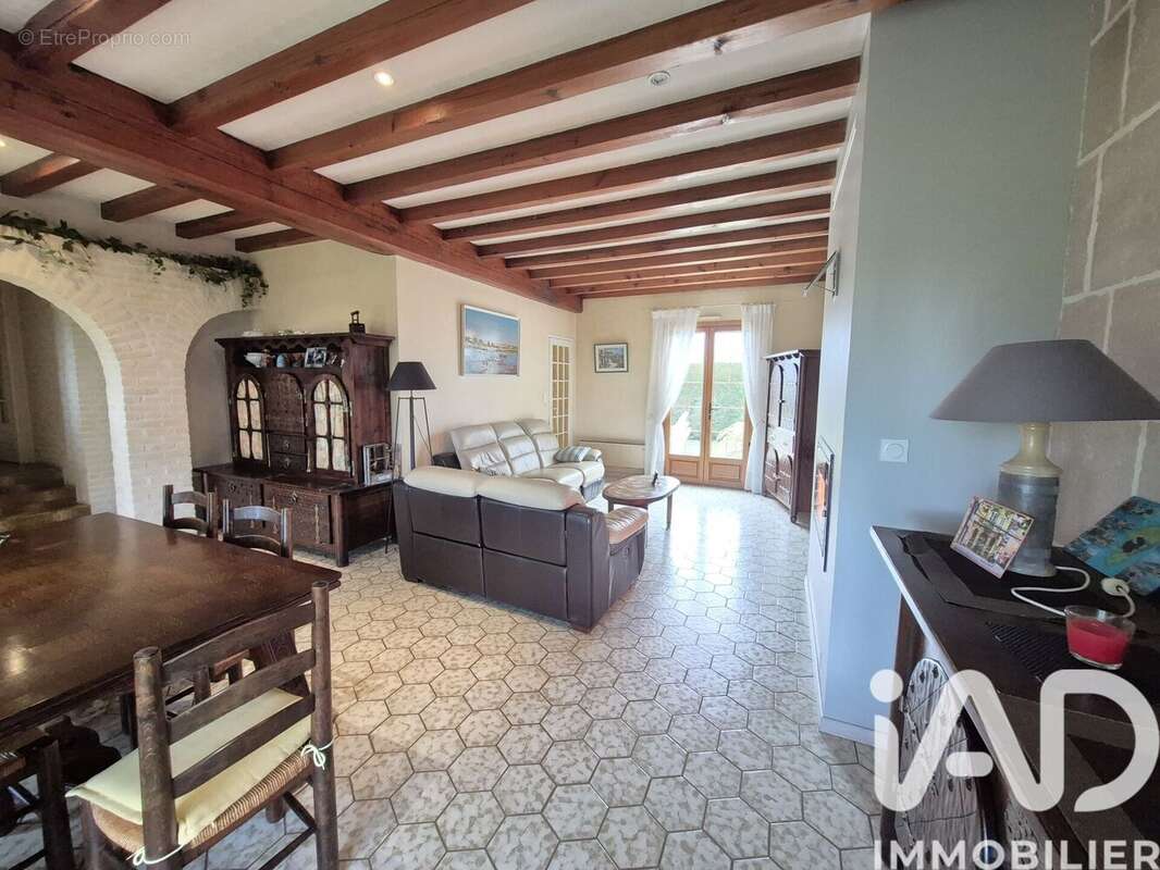 Photo 2 - Maison à SALIGNY