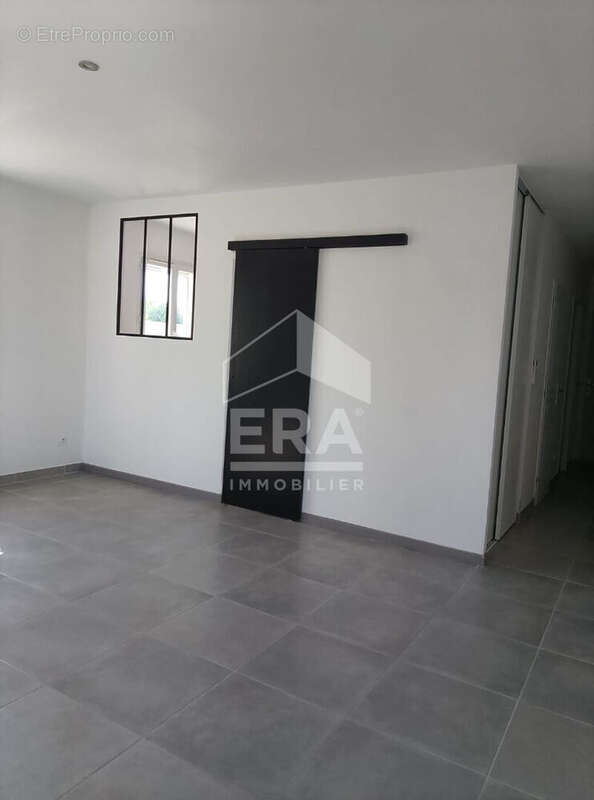 Appartement à ALTHEN-DES-PALUDS