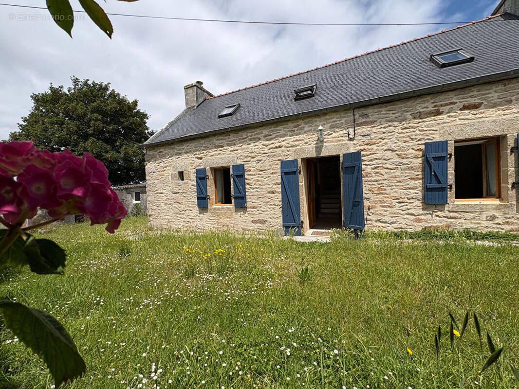 Maison à PLOUHINEC