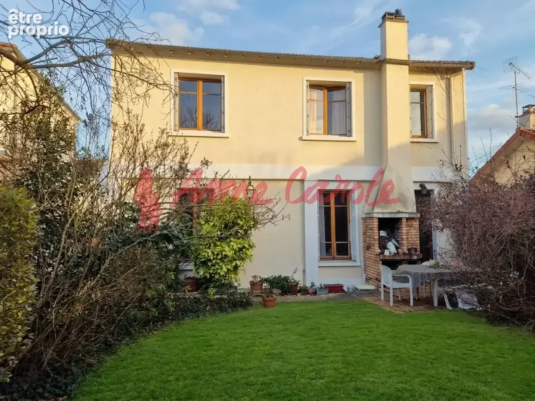 Fontenay-sous-Bois Belle demeure de 218m2 - photo 2