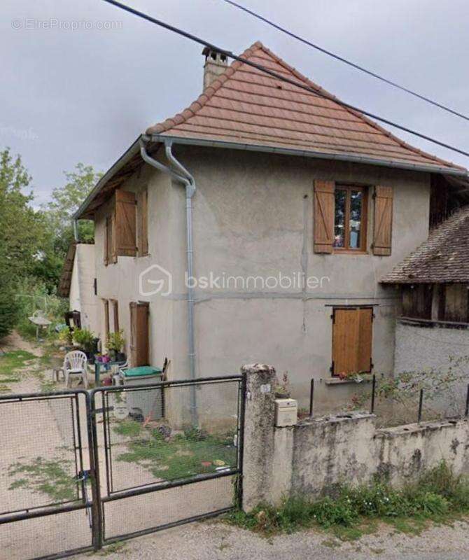 Maison à LES AVENIERES