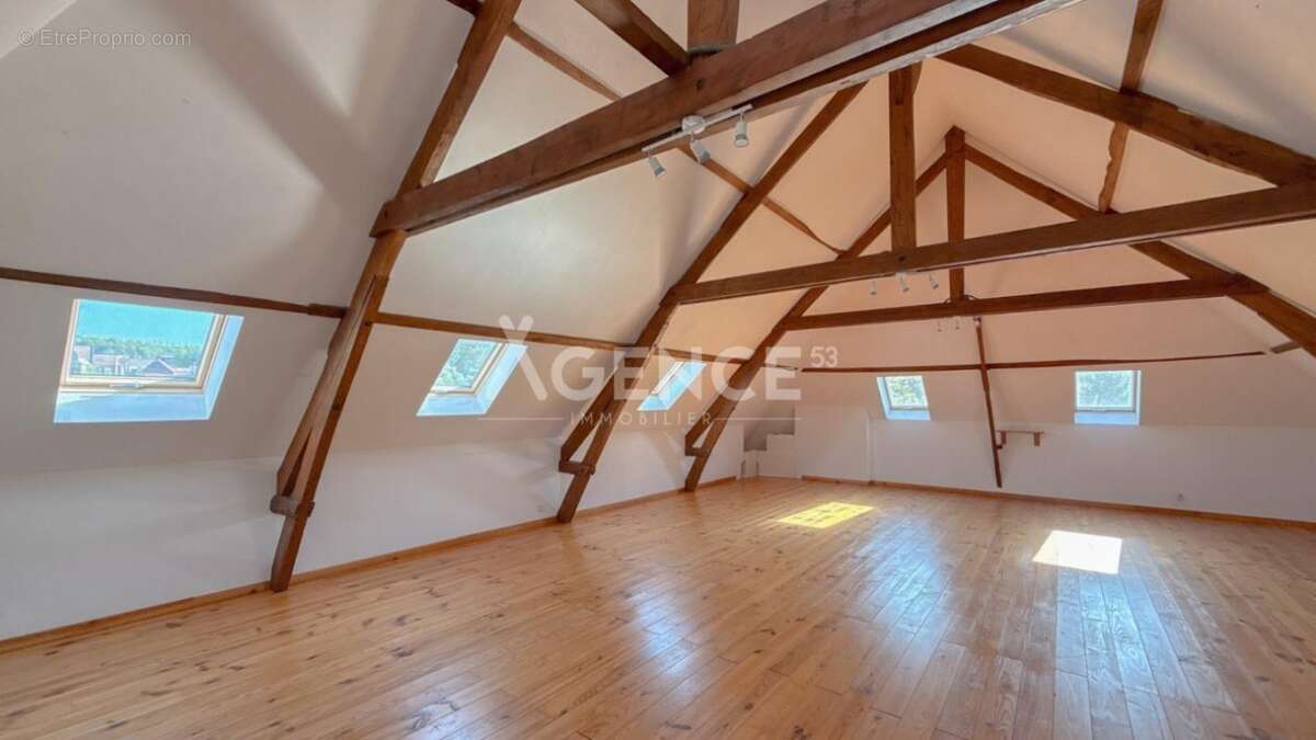 Maison à THEROUANNE