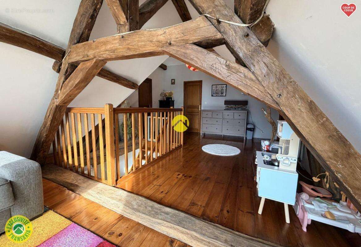 Maison à CHATEAUNEUF-SUR-CHER