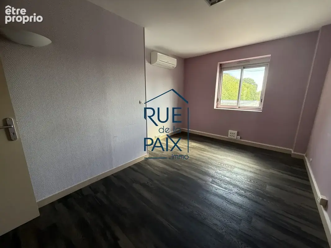 Commerce 165 m² à vendre à Chatellerault (86100) - photo 9